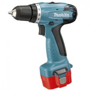 Аккумуляторная дрель-шуруповерт Makita 6261DWLE
