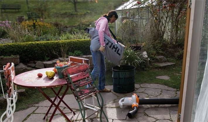 Повітродувка-пилосос Stihl SHE 81 - 2