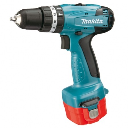 Аккумуляторная ударная дрель-шуруповерт Makita 8271DWAE