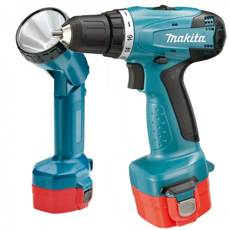 Аккумуляторная ударная дрель-шуруповерт Makita 8271DWALE