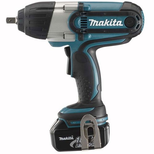 Аккумуляторный ударный гайковерт Makita BTW450RFE