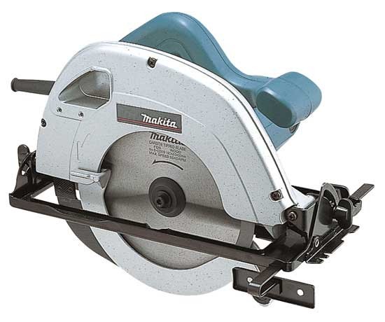 Пила дисковая Makita 5704R