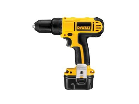 Акумуляторний дриль-шурупокрут DeWalt DC740KA