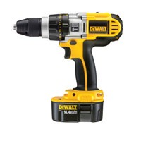 Аккумуляторная дрель-шуруповерт DeWalt DCD935B2