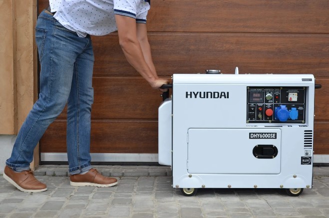 Дизельный генератор Hyundai DHY 6000SE - 4
