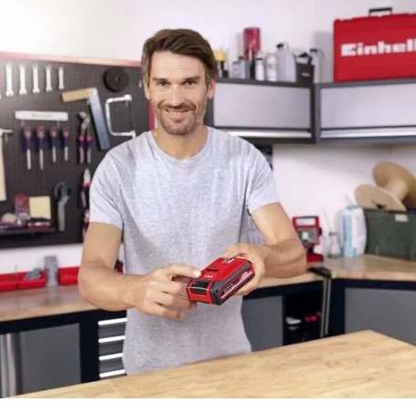 Акумулятор Einhell Power-X-Change Plus 18V 3,0 Ah  - 4