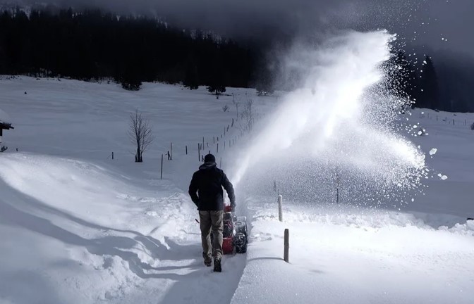 Снегоуборщик Al-Ko SnowLine 620E II - 2
