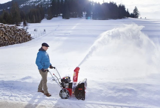 Бензиновый снегоуборщик AL-KO SnowLine 560 II - 4