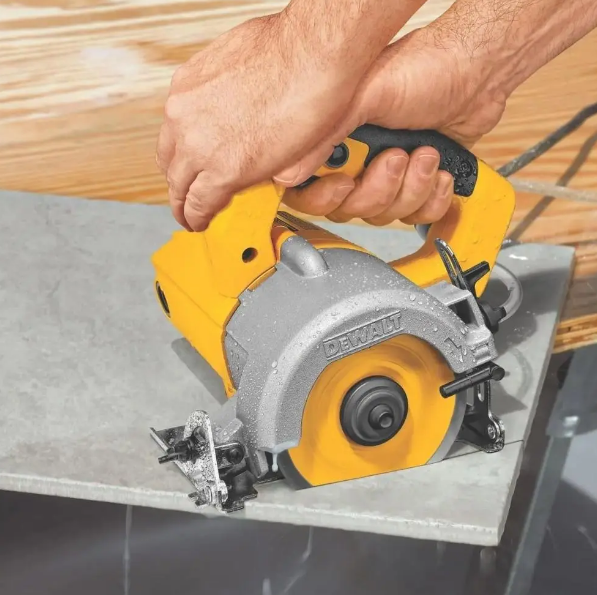 Циркулярна пила по каменю, мармуру DeWALT DWC410 - 3