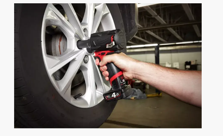 Професійний гайкокрут акумуляторний Milwaukee M12 FIWF12-422X : з АКБ 12V 2шт-4.0 Ah, 339 Нм, 3200 уд/хв, 2700 об/хв, квадрат 1/2" - 5