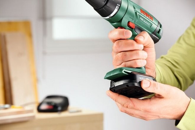 Аккумуляторная двухскоростная ударная дрель-шуруповерт Bosch PSB 14,4 LI-2 - 1