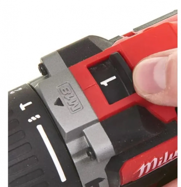 Потужний дриль-шурупокрут Milwaukee M18 BDD-202C Lі-Іon : АКБ 18V, 2 Аh, 50 Нм, 2 акума + зарядне + кейс  - 2