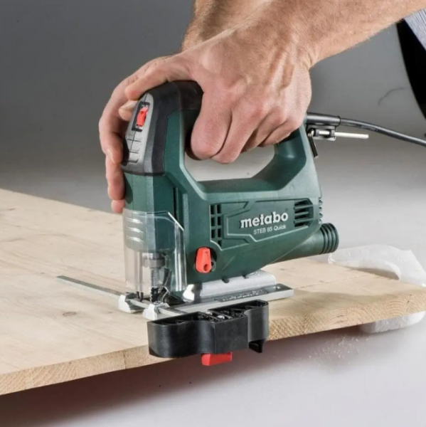 ПРОФЕСІЙНИЙ ЕЛЕКТРИЧНИЙ ЛОБЗИК ПО ДЕРЕВУ В КЕЙСІ METABO STEB 65 QUICK  - 5