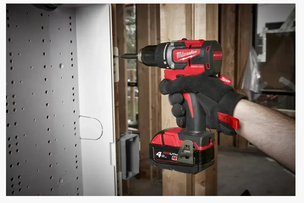 ПРОФЕСІЙНА АКУМУЛЯТОРНА ДРИЛЬ-ШУРУПОКРУТ MILWAUKEE M18 CBLDD-0 : БЕЗ АКБ, 60 НМ, 1800 ОБ/ХВ, БЕЗУДАРНИЙ (4933464316) - 4